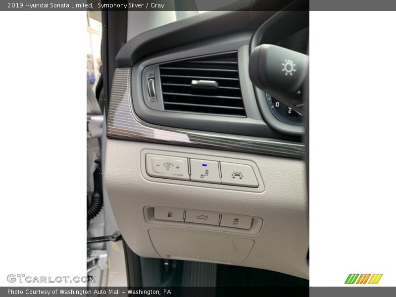 Symphony Silver / Gray 2019 Hyundai Sonata Limited