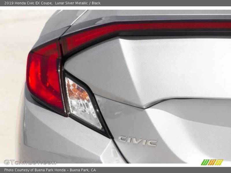 Lunar Silver Metallic / Black 2019 Honda Civic EX Coupe