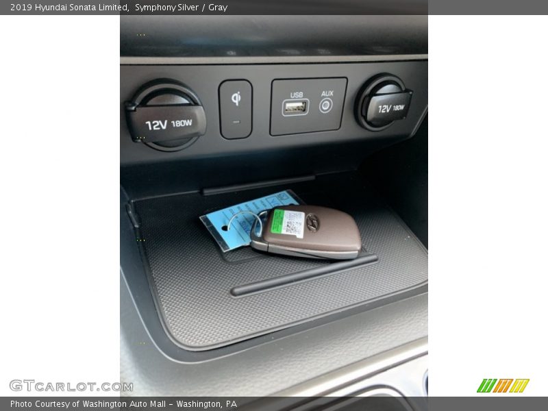 Symphony Silver / Gray 2019 Hyundai Sonata Limited
