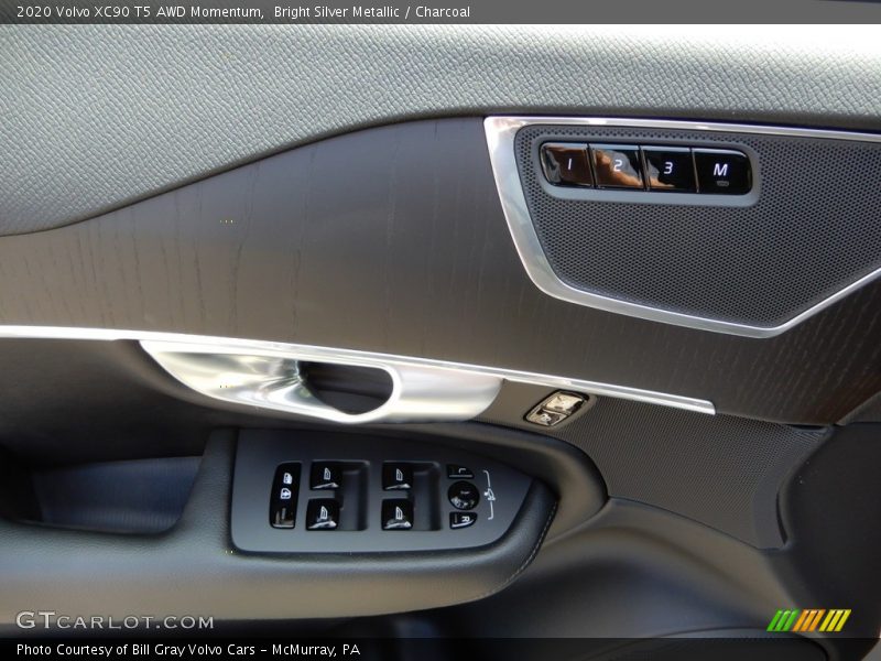 Bright Silver Metallic / Charcoal 2020 Volvo XC90 T5 AWD Momentum
