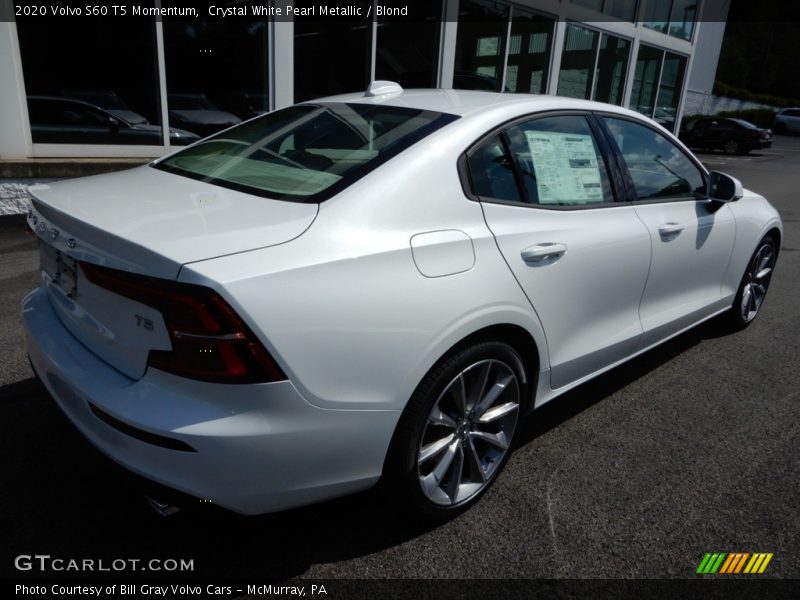 Crystal White Pearl Metallic / Blond 2020 Volvo S60 T5 Momentum