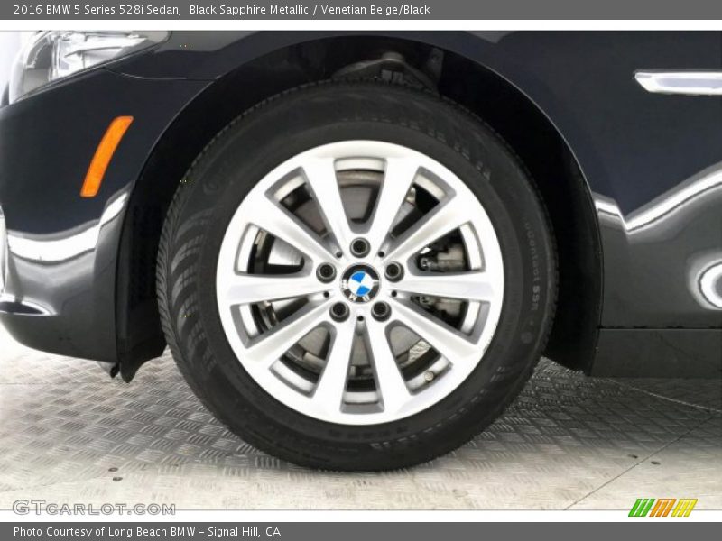 Black Sapphire Metallic / Venetian Beige/Black 2016 BMW 5 Series 528i Sedan