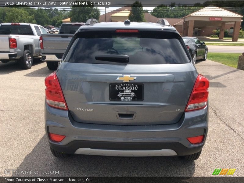Satin Steel Metallic / Jet Black 2019 Chevrolet Trax LT AWD