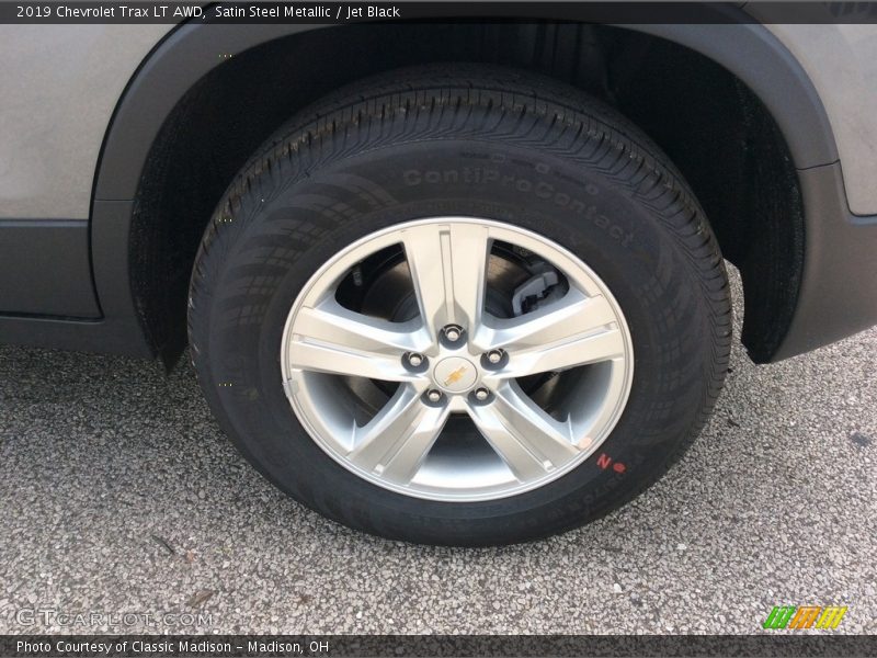 Satin Steel Metallic / Jet Black 2019 Chevrolet Trax LT AWD