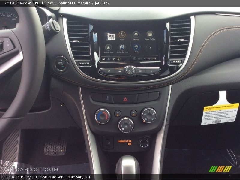 Satin Steel Metallic / Jet Black 2019 Chevrolet Trax LT AWD