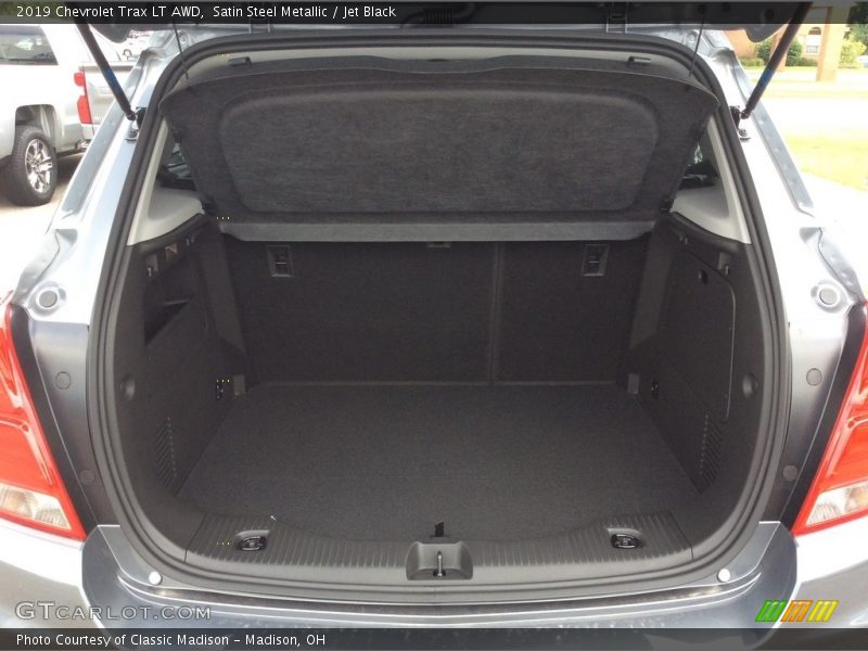 Satin Steel Metallic / Jet Black 2019 Chevrolet Trax LT AWD