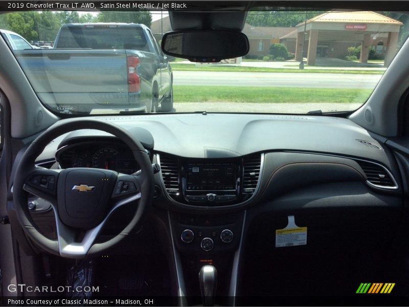 Satin Steel Metallic / Jet Black 2019 Chevrolet Trax LT AWD