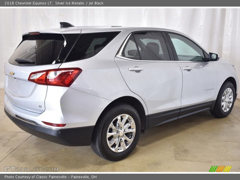 Silver Ice Metallic / Jet Black 2018 Chevrolet Equinox LT