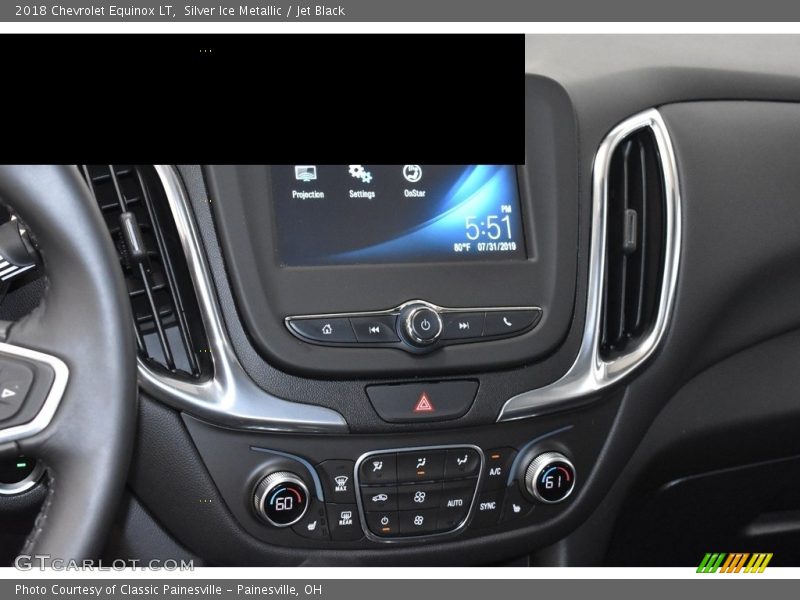 Silver Ice Metallic / Jet Black 2018 Chevrolet Equinox LT
