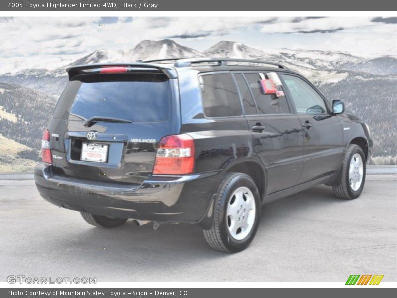 Black / Gray 2005 Toyota Highlander Limited 4WD