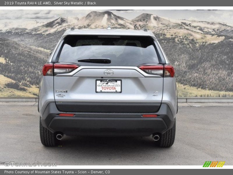 Silver Sky Metallic / Black 2019 Toyota RAV4 LE AWD