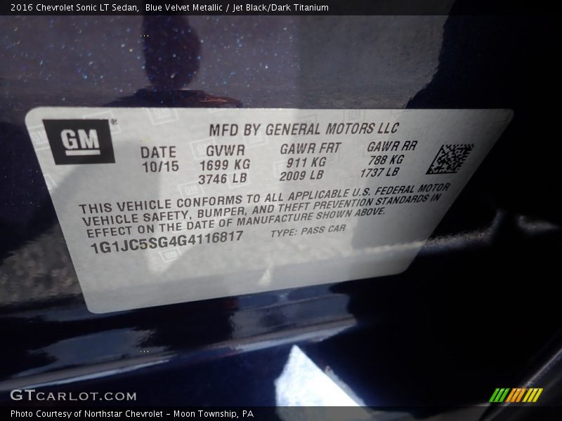 Blue Velvet Metallic / Jet Black/Dark Titanium 2016 Chevrolet Sonic LT Sedan