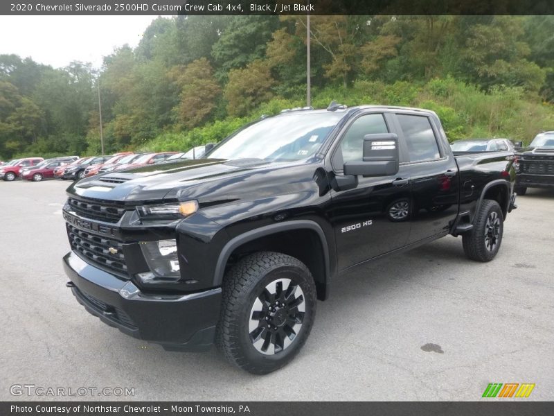 Front 3/4 View of 2020 Silverado 2500HD Custom Crew Cab 4x4