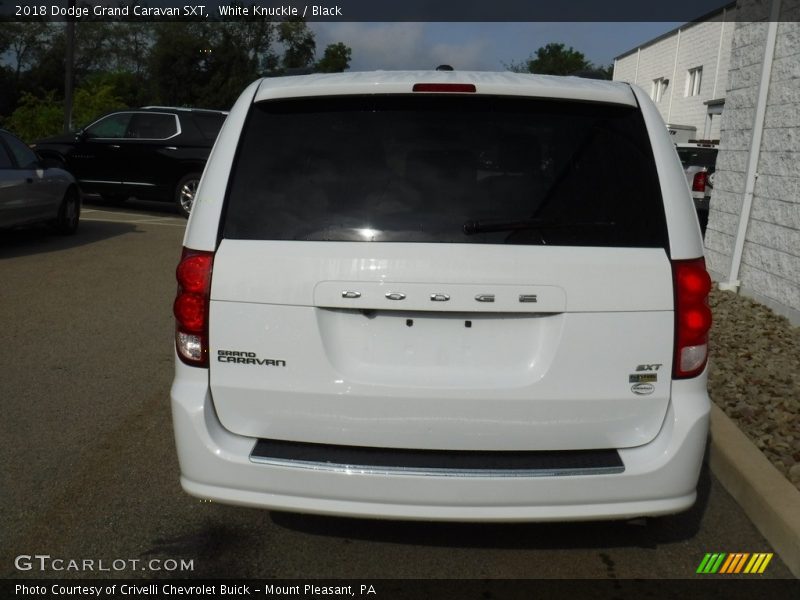White Knuckle / Black 2018 Dodge Grand Caravan SXT