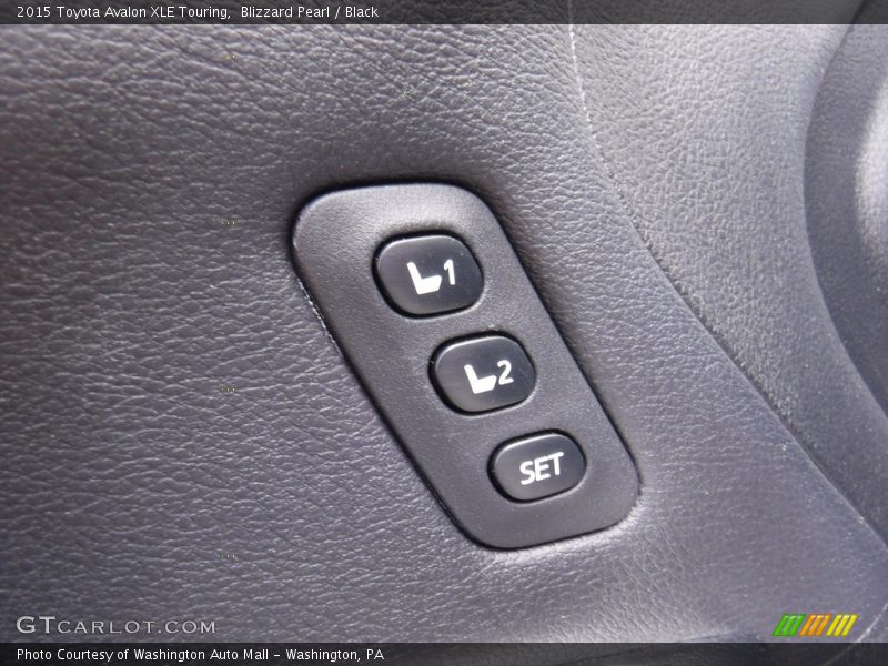 Blizzard Pearl / Black 2015 Toyota Avalon XLE Touring