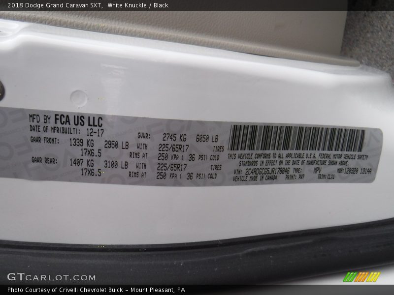 White Knuckle / Black 2018 Dodge Grand Caravan SXT