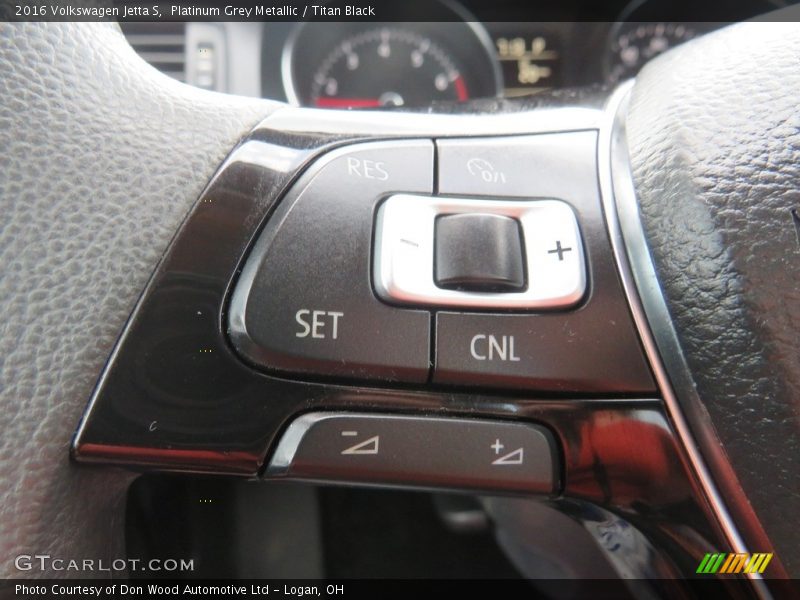 Platinum Grey Metallic / Titan Black 2016 Volkswagen Jetta S