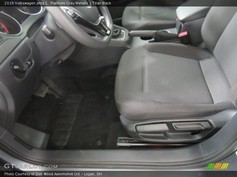 Platinum Grey Metallic / Titan Black 2016 Volkswagen Jetta S