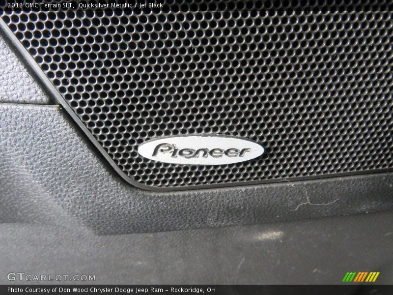 Quicksilver Metallic / Jet Black 2012 GMC Terrain SLT