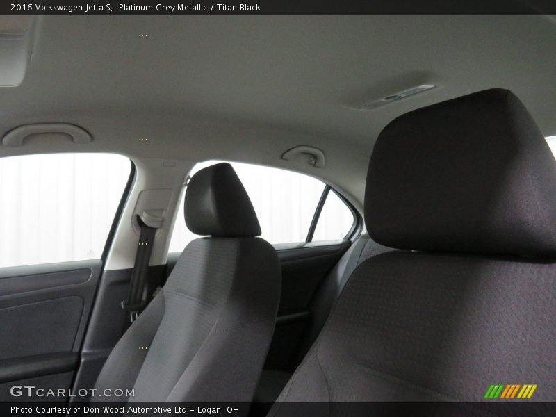 Platinum Grey Metallic / Titan Black 2016 Volkswagen Jetta S