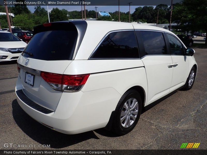 White Diamond Pearl / Beige 2016 Honda Odyssey EX-L
