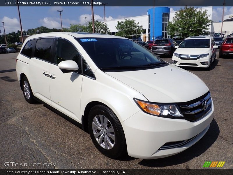 White Diamond Pearl / Beige 2016 Honda Odyssey EX-L