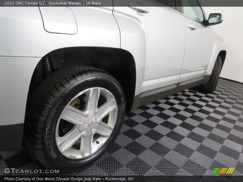 Quicksilver Metallic / Jet Black 2012 GMC Terrain SLT