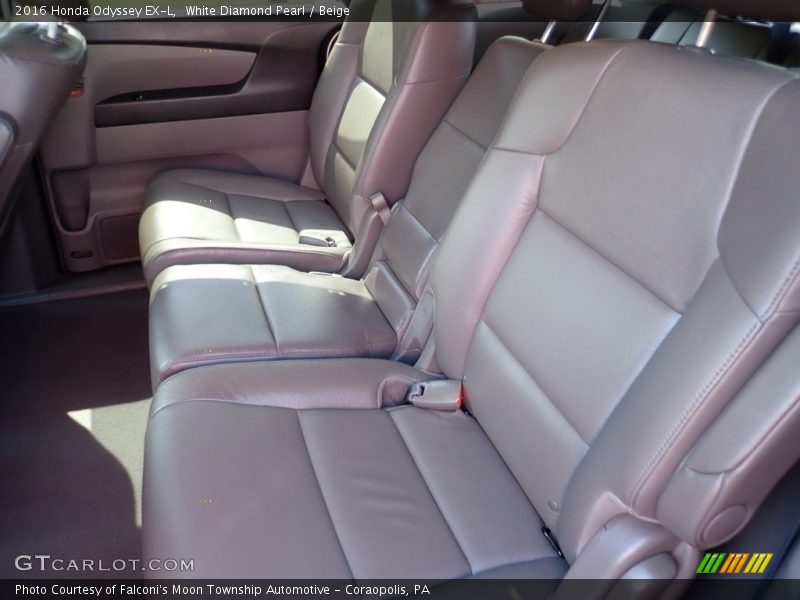 White Diamond Pearl / Beige 2016 Honda Odyssey EX-L