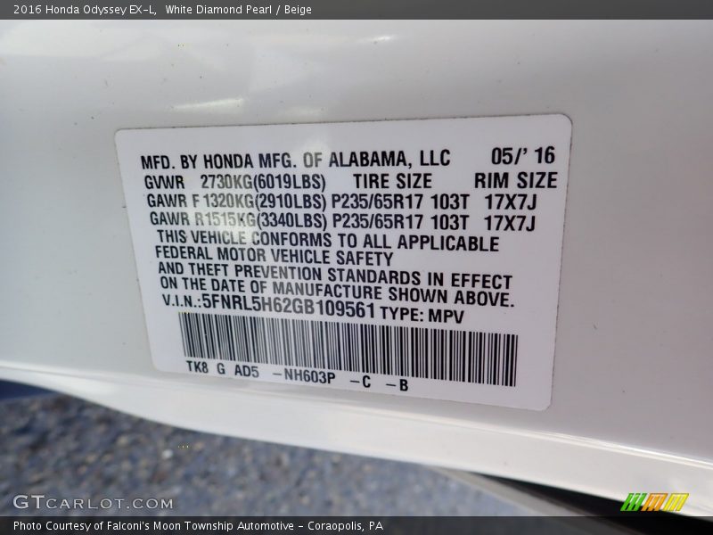 White Diamond Pearl / Beige 2016 Honda Odyssey EX-L