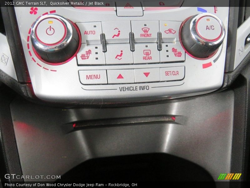 Quicksilver Metallic / Jet Black 2012 GMC Terrain SLT
