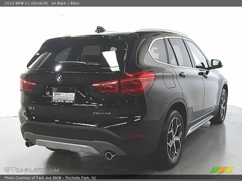 Jet Black / Black 2019 BMW X1 xDrive28i
