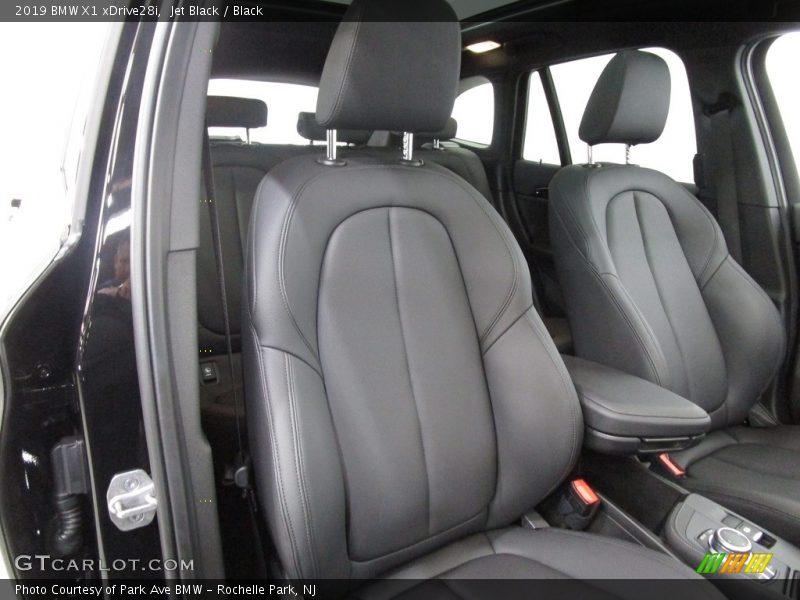 Jet Black / Black 2019 BMW X1 xDrive28i