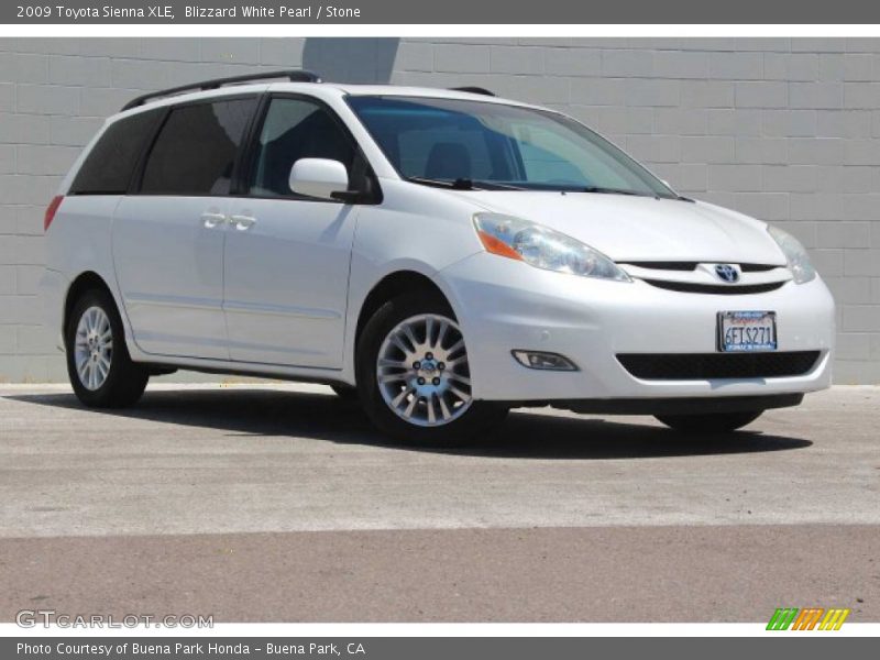 Blizzard White Pearl / Stone 2009 Toyota Sienna XLE