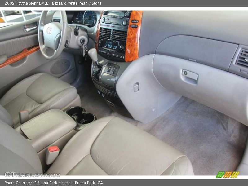 Blizzard White Pearl / Stone 2009 Toyota Sienna XLE