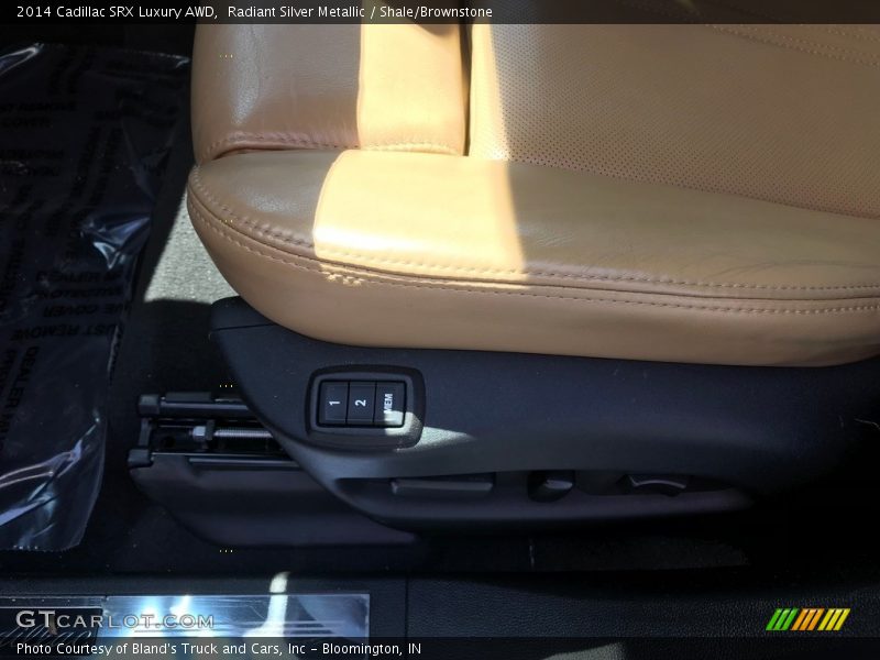 Radiant Silver Metallic / Shale/Brownstone 2014 Cadillac SRX Luxury AWD