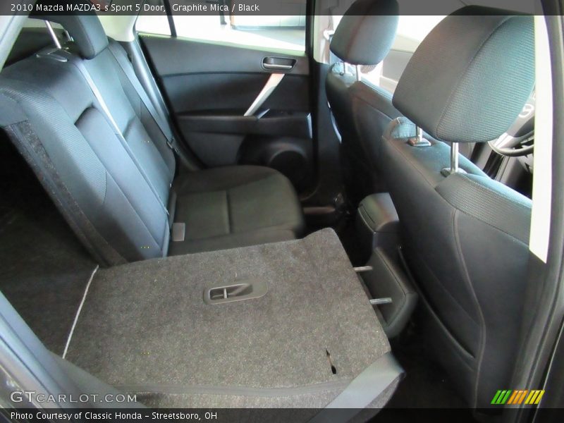Graphite Mica / Black 2010 Mazda MAZDA3 s Sport 5 Door