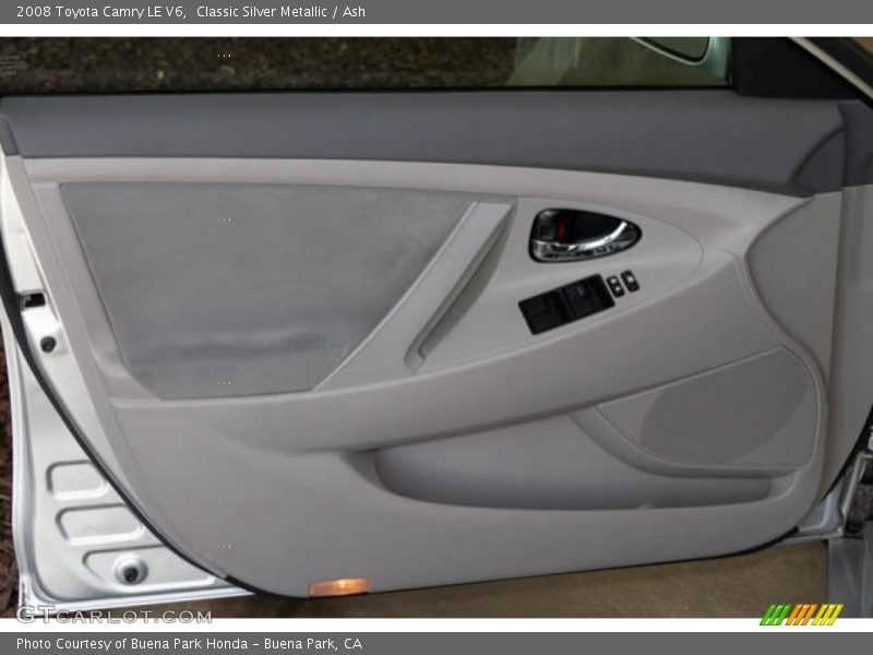 Classic Silver Metallic / Ash 2008 Toyota Camry LE V6