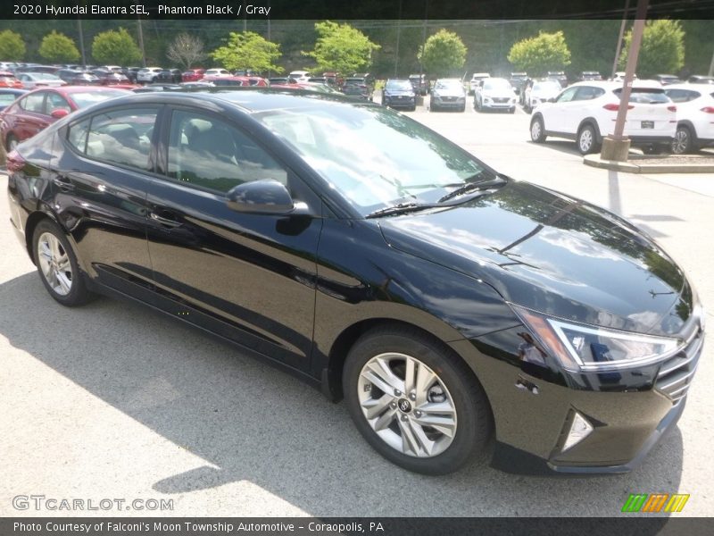 Phantom Black / Gray 2020 Hyundai Elantra SEL