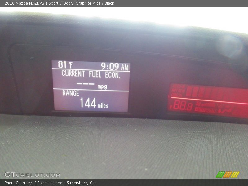 Graphite Mica / Black 2010 Mazda MAZDA3 s Sport 5 Door