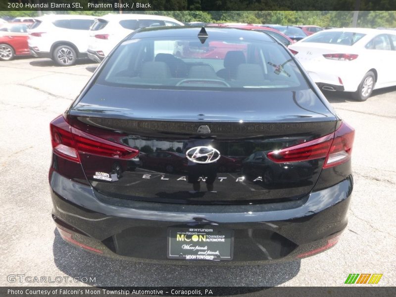 Phantom Black / Black 2020 Hyundai Elantra SEL