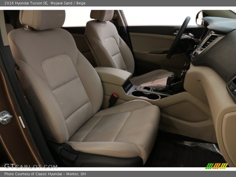 Mojave Sand / Beige 2016 Hyundai Tucson SE