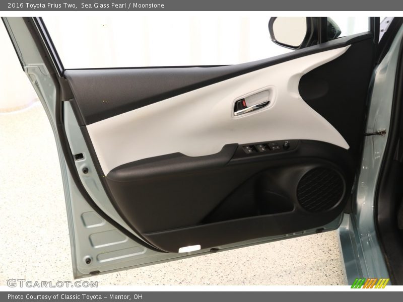 Sea Glass Pearl / Moonstone 2016 Toyota Prius Two