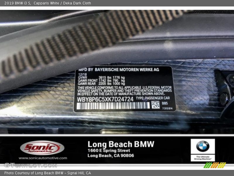 Capparis White / Deka Dark Cloth 2019 BMW i3 S