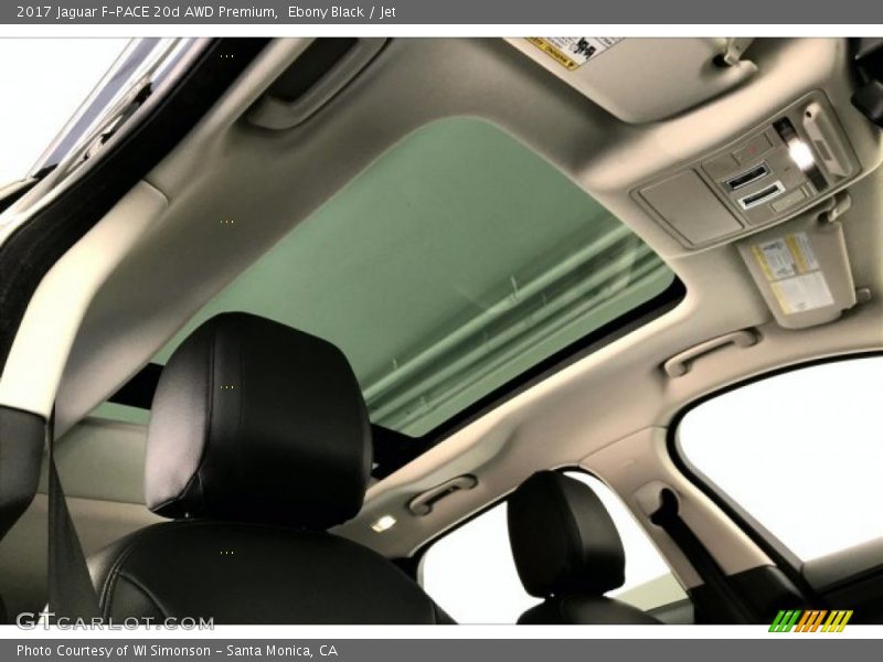Ebony Black / Jet 2017 Jaguar F-PACE 20d AWD Premium