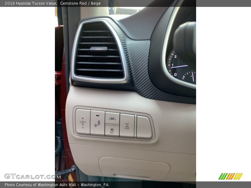 Gemstone Red / Beige 2019 Hyundai Tucson Value