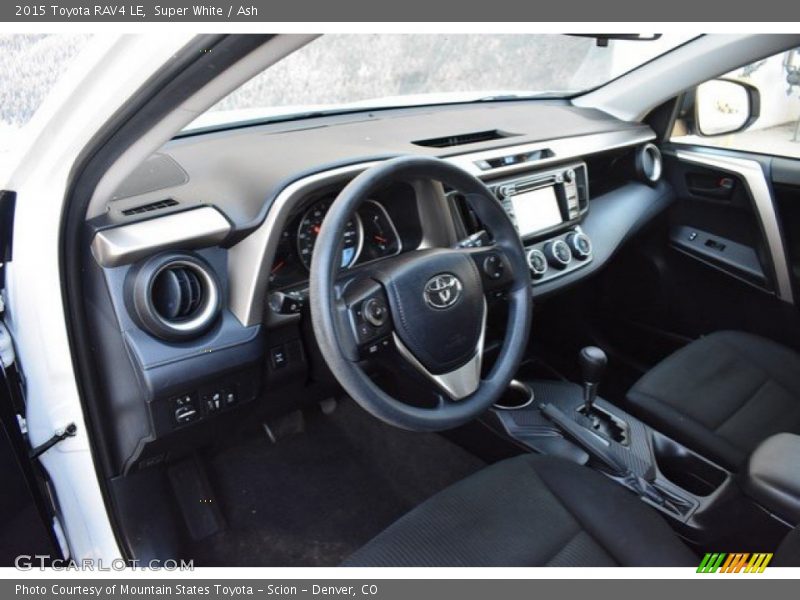 Super White / Ash 2015 Toyota RAV4 LE