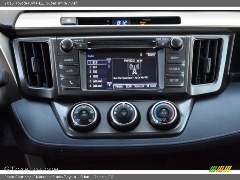 Super White / Ash 2015 Toyota RAV4 LE