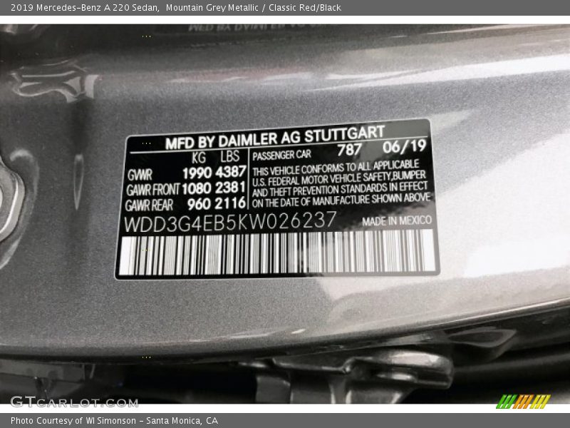 Mountain Grey Metallic / Classic Red/Black 2019 Mercedes-Benz A 220 Sedan