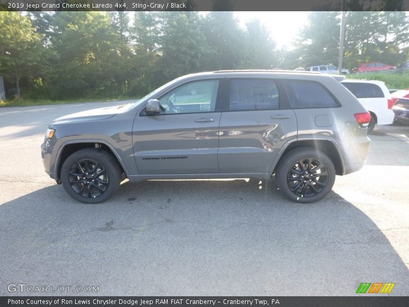 Sting-Gray / Black 2019 Jeep Grand Cherokee Laredo 4x4