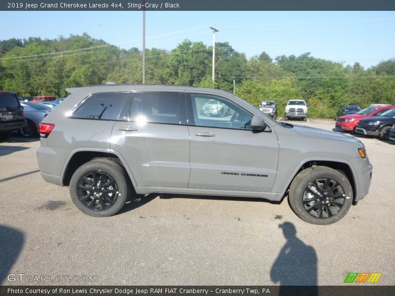 Sting-Gray / Black 2019 Jeep Grand Cherokee Laredo 4x4